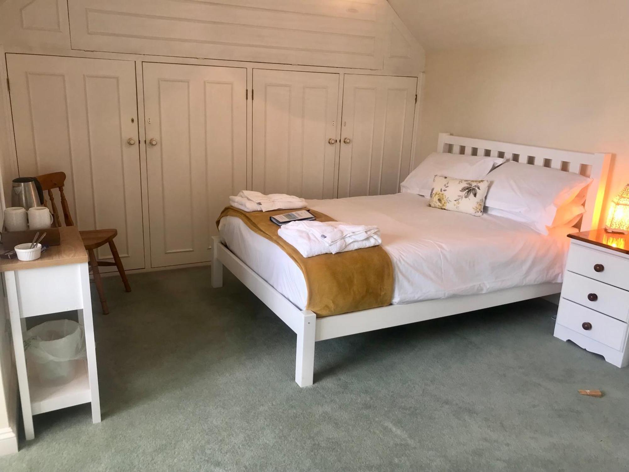 Bransford Farm Fishery & B & B Exterior foto